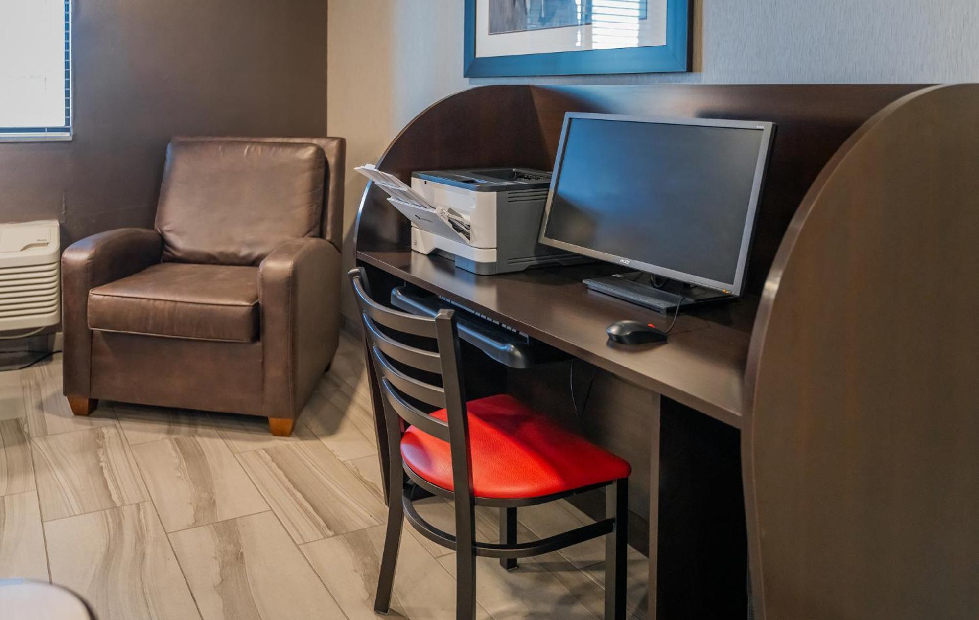 My Place Hotel-Dahlgren/King George, Va エクステリア 写真